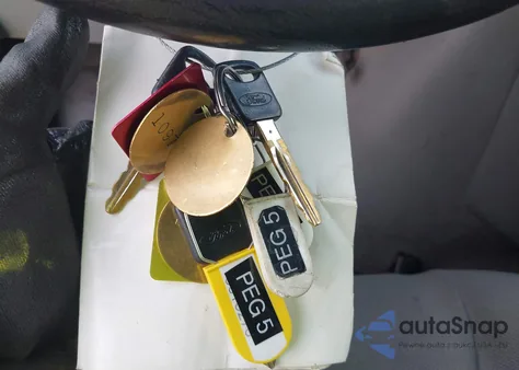 2010 Ford E-150 Commercial/Recreational from USA, damaged, VIN 1FTNE1EW8ADA91748